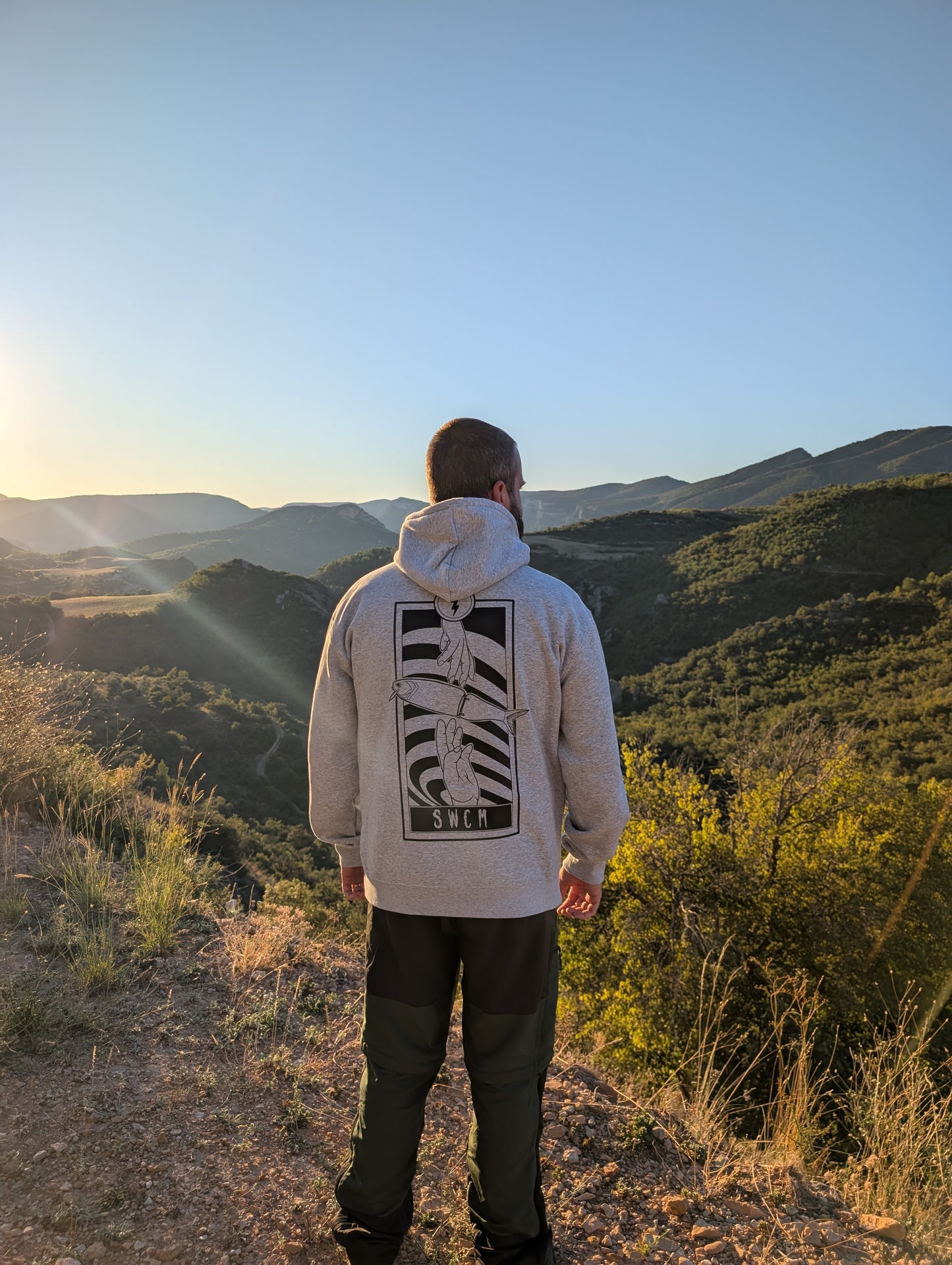 SUDADERA FALLIN'